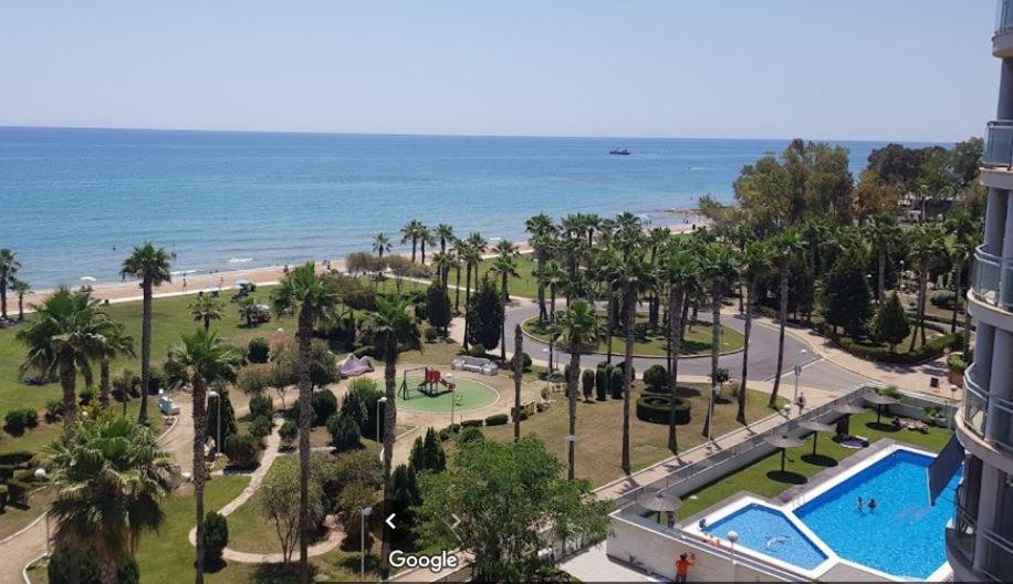 Mondrian Magic World - Sea View First Line Of The Beach Oropesa del Mar Exterior photo
