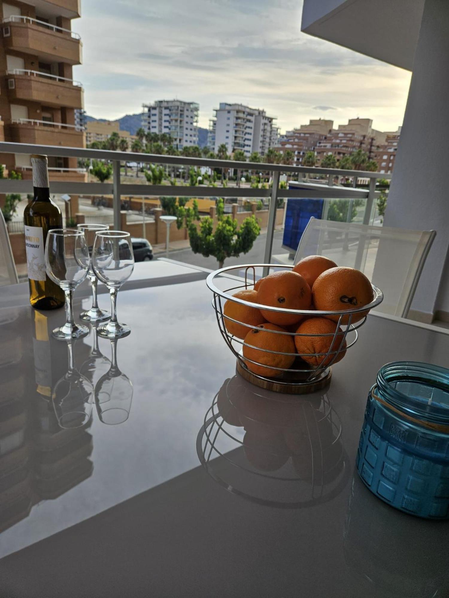 Mondrian Magic World - Sea View First Line Of The Beach Oropesa del Mar Exterior photo